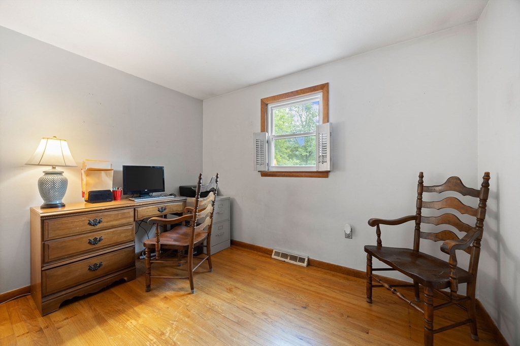 10 Tamarack Road Natick, MA 01760 - Photo 21 of 28 Gallery Image 21