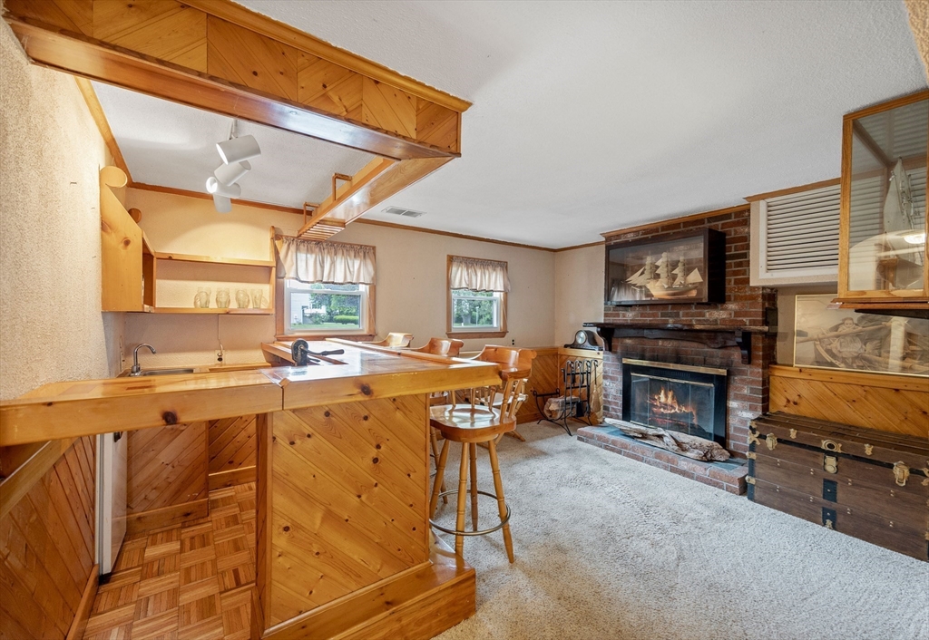 10 Tamarack Road Natick, MA 01760 - Photo 27 of 28 Gallery Image 27