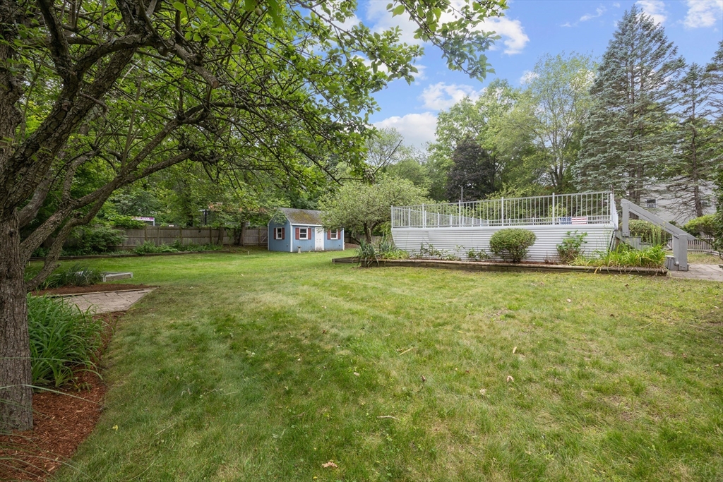 10 Tamarack Road Natick, MA 01760 - Photo 7 of 28 Gallery Image 7