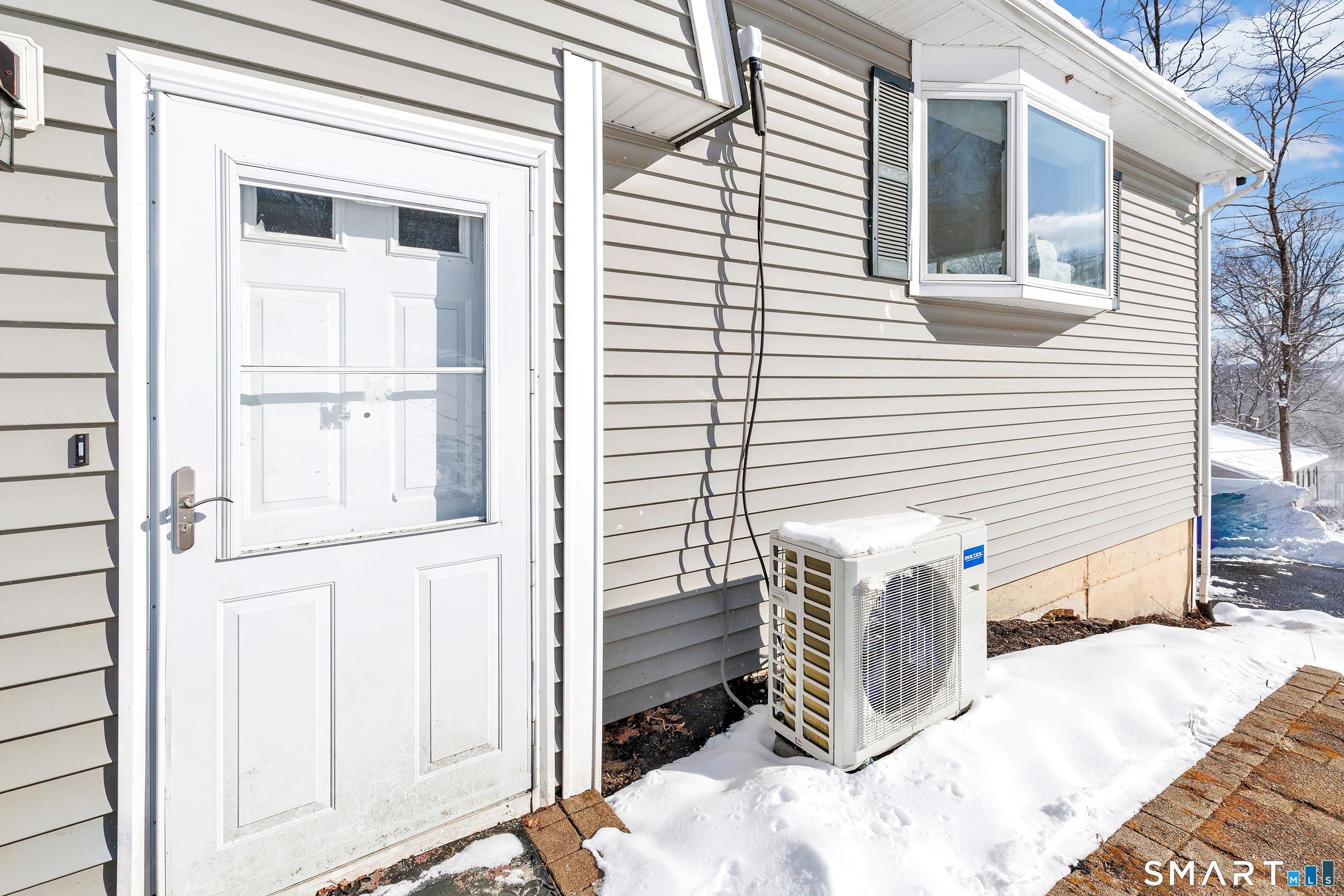 17 Stage Road Brookfield, CT 06804 - Photo 4 of 37