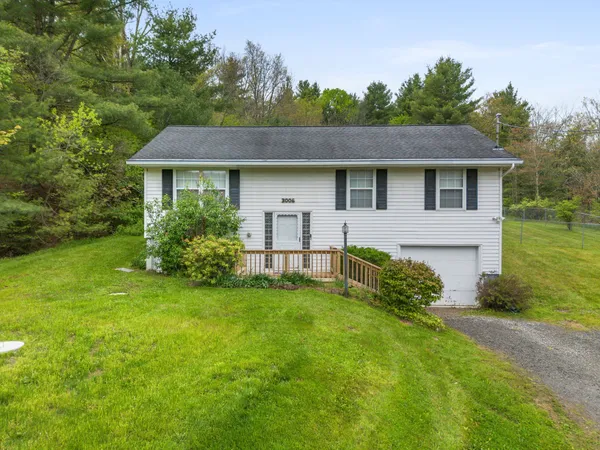 $189,900 | 3006 Pennsylvania Avenue, Apalachin, NY 13732