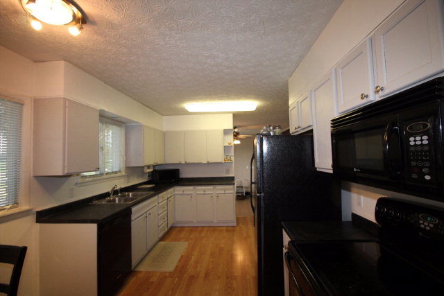 6007 Thomas Road Radnor, OH 43066 - Photo 8 of 23