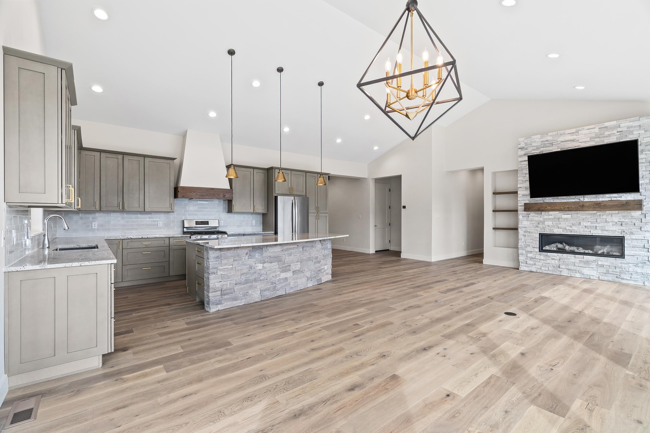 2285 Rock Valley Road Grand Junction, CO 81507 - Photo 8 of 33