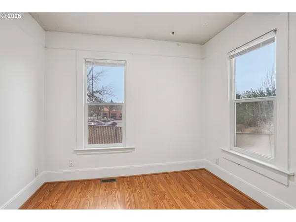$574,900 | 3951 Southeast Holgate Boulevard, Portland, OR 97202