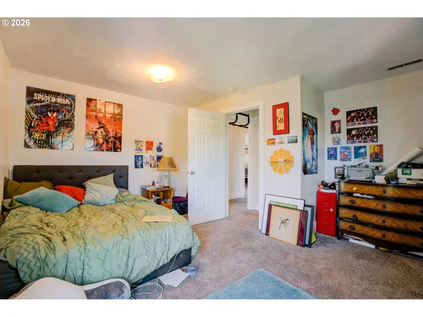 $574,900 | 3951 Southeast Holgate Boulevard, Portland, OR 97202