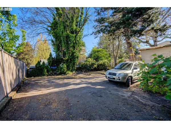 $574,900 | 3951 Southeast Holgate Boulevard, Portland, OR 97202