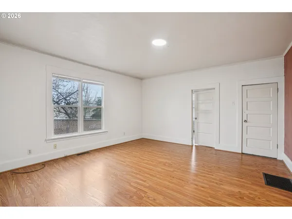 $574,900 | 3951 Southeast Holgate Boulevard, Portland, OR 97202