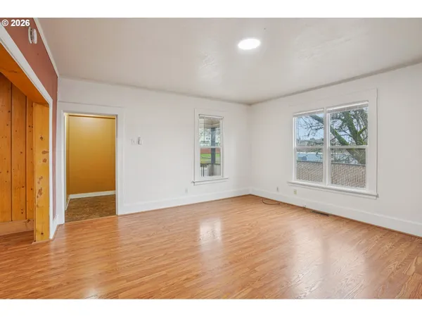 $574,900 | 3951 Southeast Holgate Boulevard, Portland, OR 97202