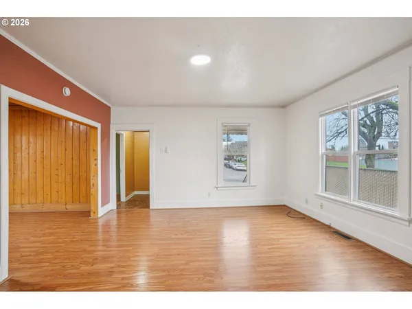$574,900 | 3951 Southeast Holgate Boulevard, Portland, OR 97202