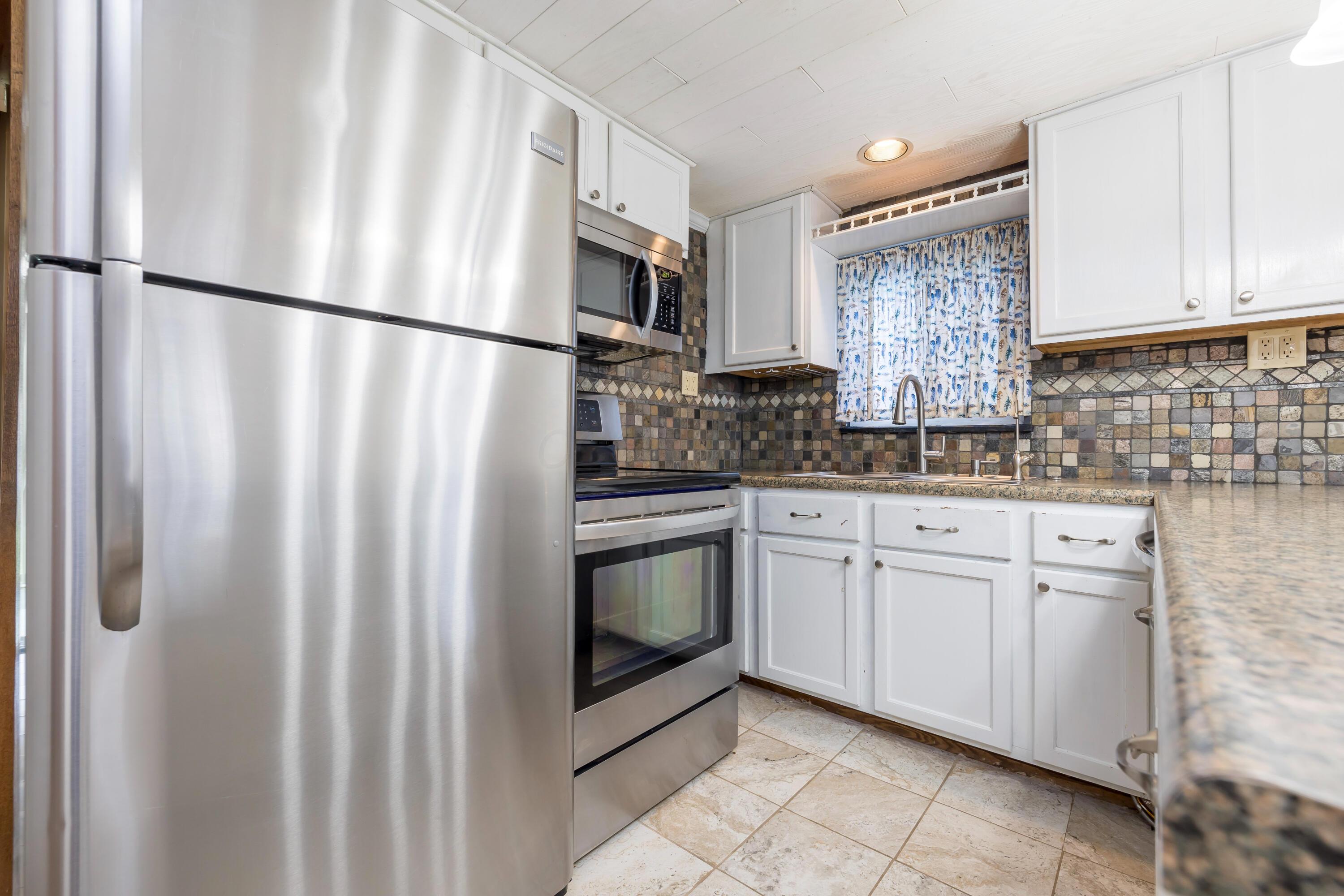 11041 Mohawk Path Lakeview, OH 43331 - Photo 8 of 26 Kitchen