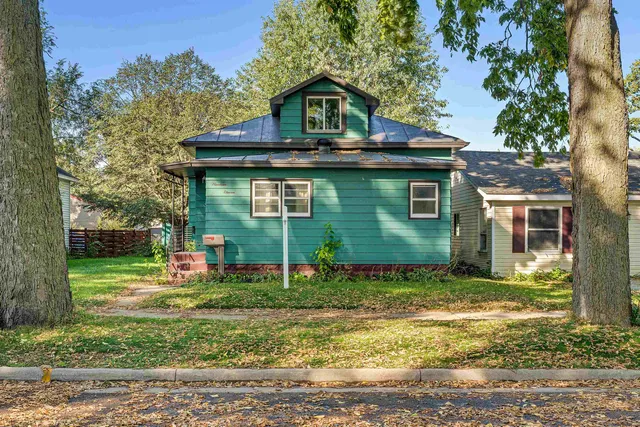 $189,000 | 1911 Liberty Street, La Crosse, WI 54603