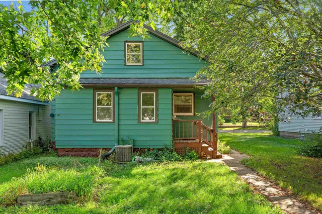 $189,000 | 1911 Liberty Street, La Crosse, WI 54603