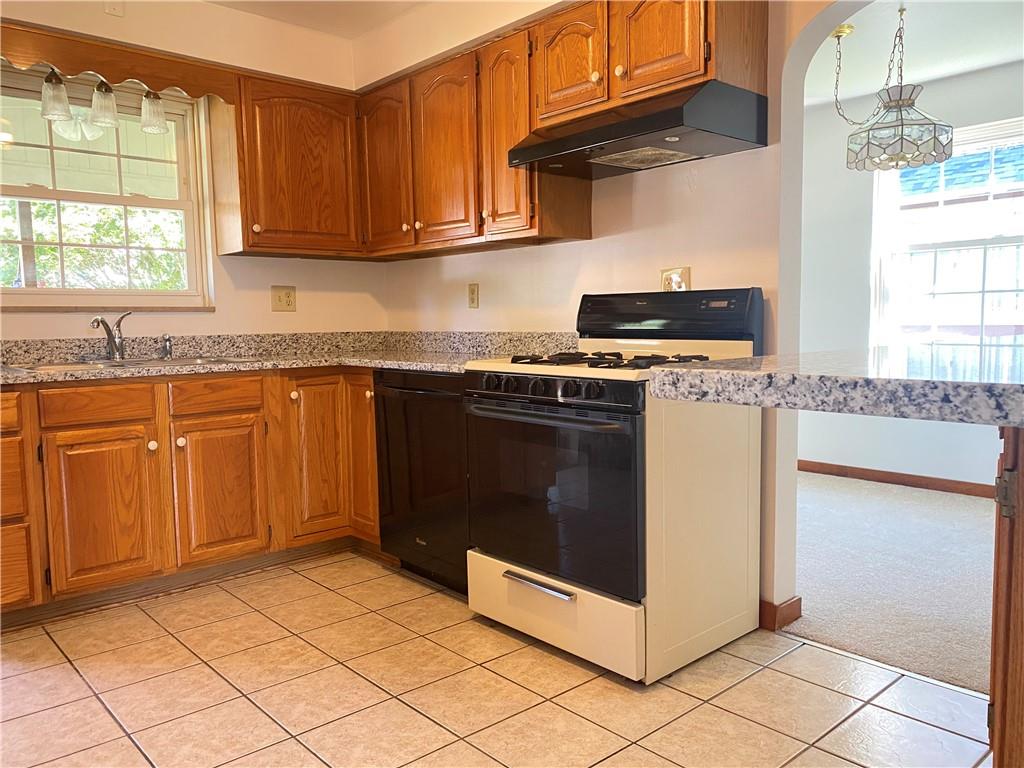 1015 Freeport Road Natrona Heights, PA 15065 - Photo 11 of 26 Gallery Image 11