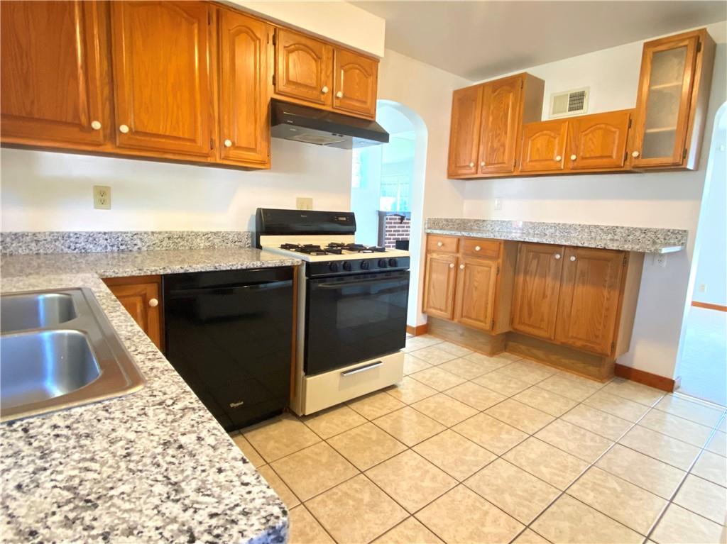 1015 Freeport Road Natrona Heights, PA 15065 - Photo 12 of 26 Gallery Image 12