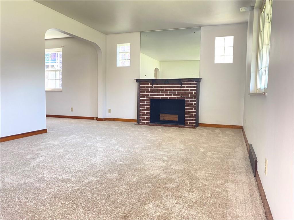 1015 Freeport Road Natrona Heights, PA 15065 - Photo 5 of 26 Gallery Image 5