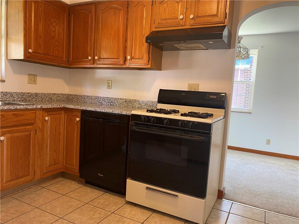 1015 Freeport Road Natrona Heights, PA 15065 - Photo 10 of 26 Gallery Image 10