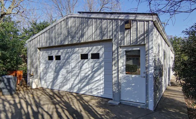 $1,275,000 | 497 Private Road 5975, Yantis, TX 75497