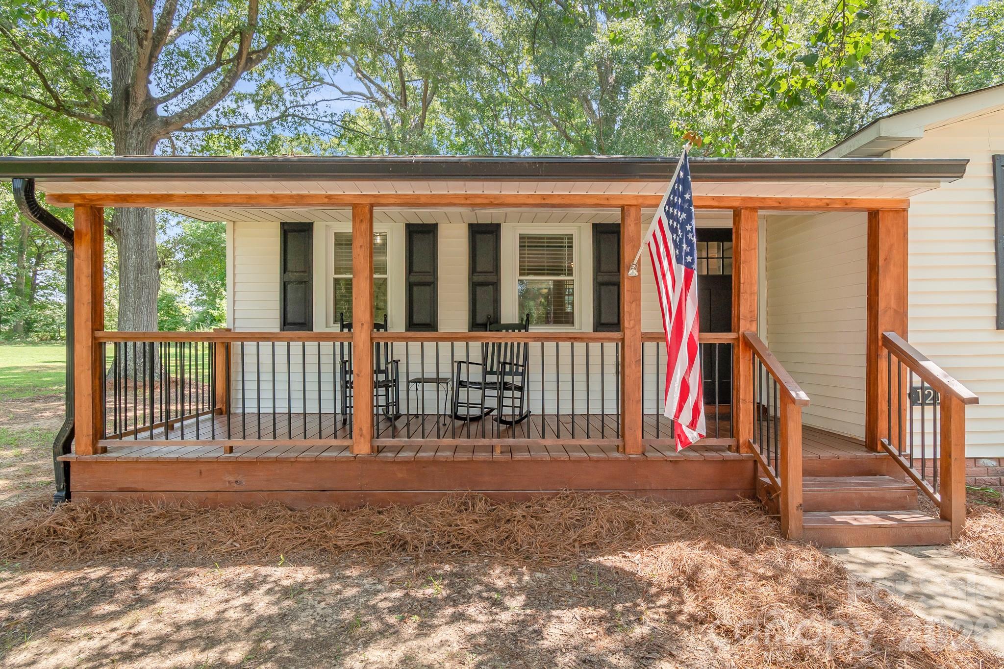 1218 Hammond Carnes Road Lancaster, SC 29720 - Photo 5 of 37 Gallery Image 5