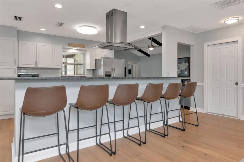 4712 114th Street North St. Petersburg, FL 33708 - Photo 15 of 83