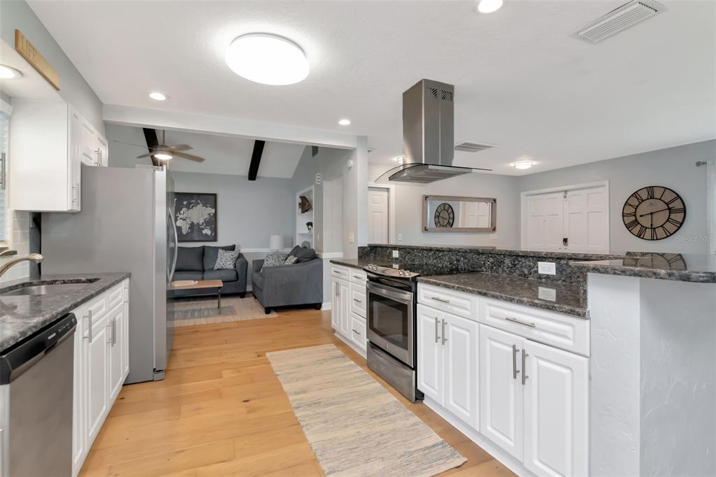 4712 114th Street North St. Petersburg, FL 33708 - Photo 20 of 83