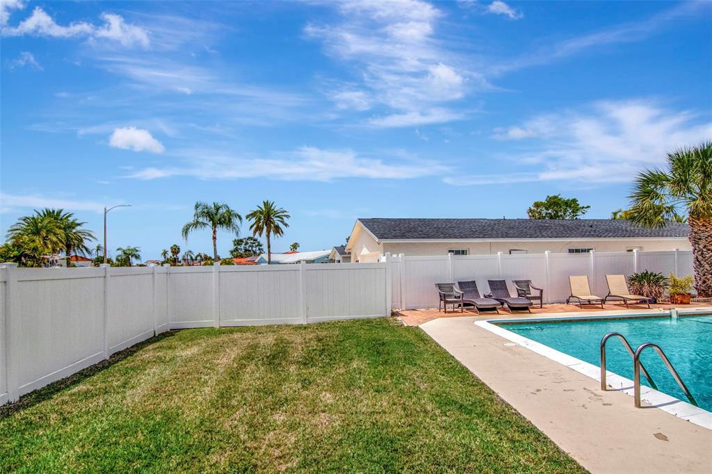 4712 114th Street North St. Petersburg, FL 33708 - Photo 70 of 83