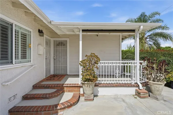 $1,090,000 | 10152 Malinda Lane, Garden Grove, CA 92840