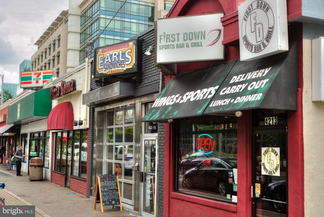 $255,000 | 4201 Cherry Hill Road, Unit 307, Arlington, VA 22207