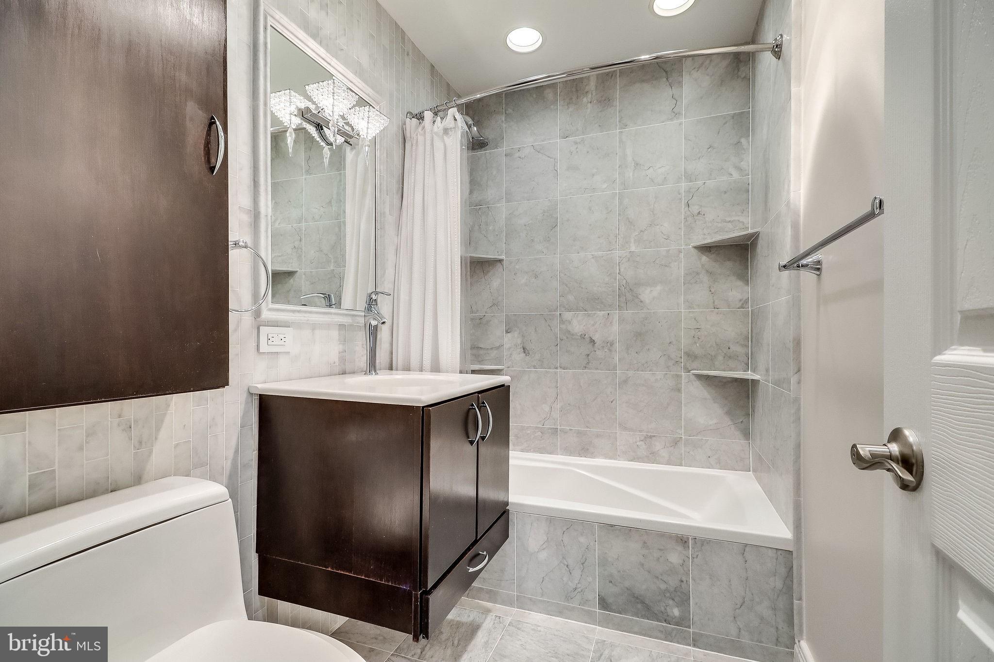 4201 Cherry Hill Road, Unit 307 Arlington, VA 22207 - Photo 8 of 48