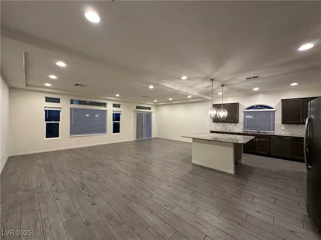 $2,350 | 7030 Ghost Hill Street, Las Vegas, NV 89118