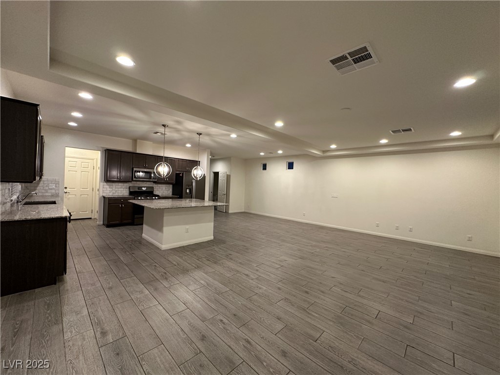 7030 Ghost Hill Street Las Vegas, NV 89118 - Photo 6 of 25