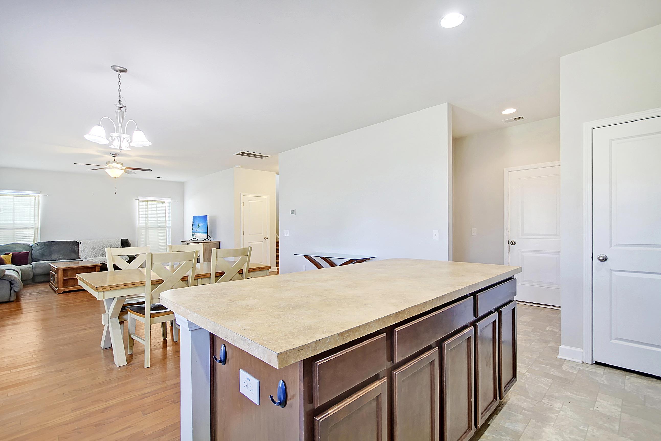 417 Eva Street Moncks Corner, SC 29461 - Photo 10 of 33 CREM_417 Eva_034