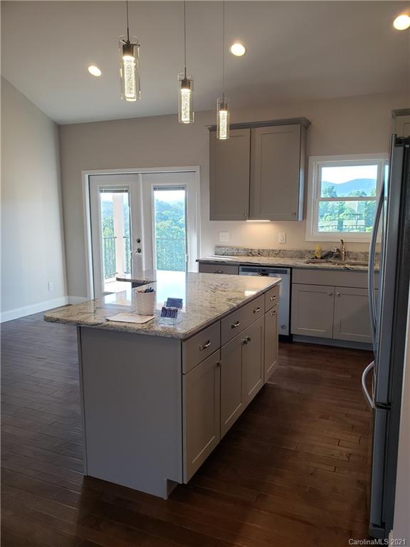 1036 Hillside Ridge Road Candler, NC 28715 - Photo 9 of 22 Gallery Image 9