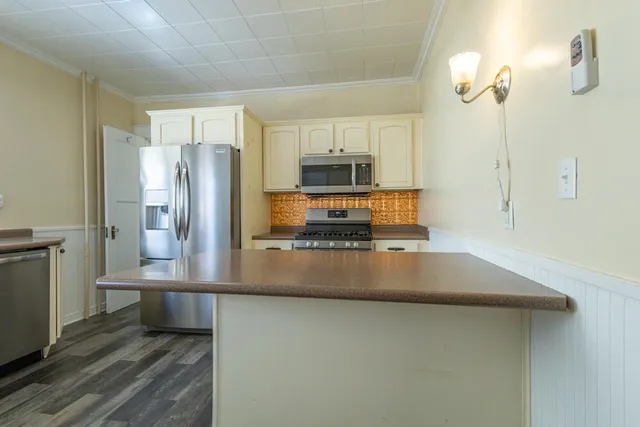 $324,900 | 1312 Michigan Avenue, La Porte, IN 46350