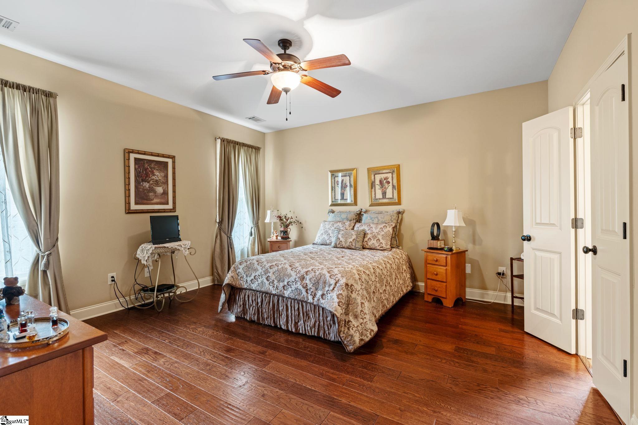 19 Barrier Way Greenville, SC 29607 - Photo 16 of 27 Gallery Image 16