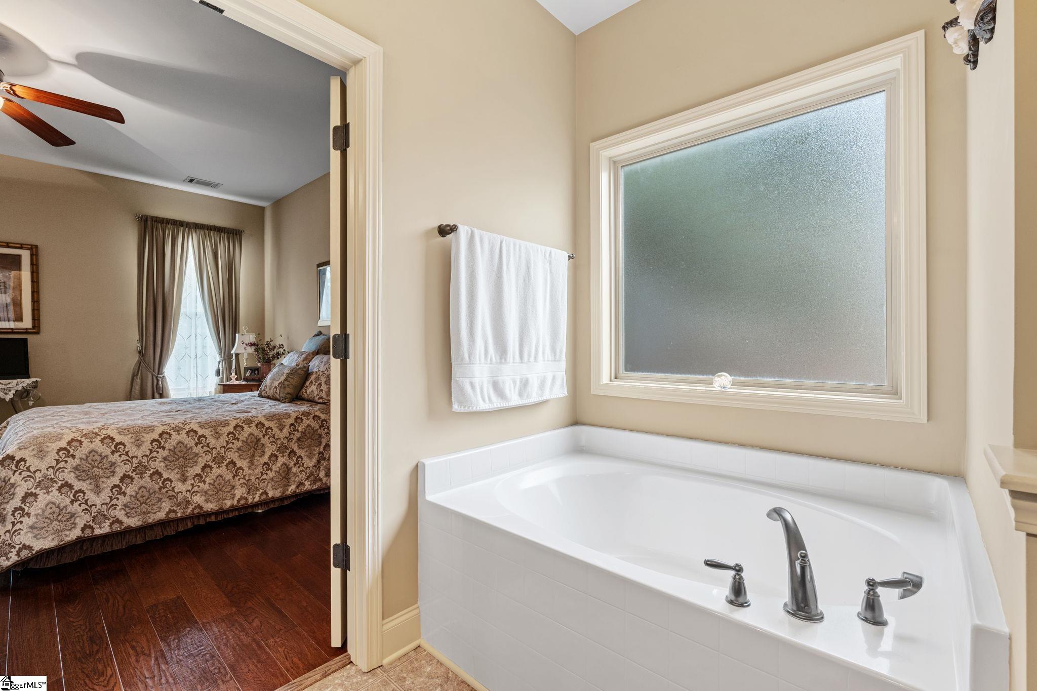 19 Barrier Way Greenville, SC 29607 - Photo 20 of 27 Gallery Image 20