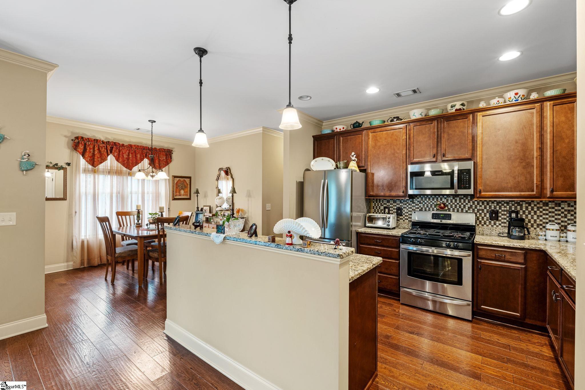 19 Barrier Way Greenville, SC 29607 - Photo 8 of 27 Gallery Image 8