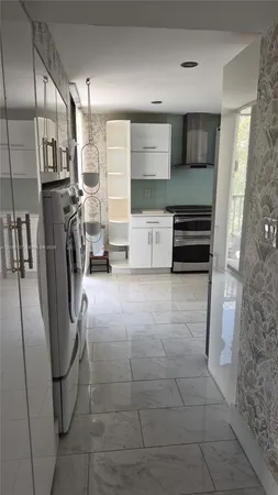 $3,250 | 2816 North 46th Avenue, Unit J682, Hollywood, FL 33021