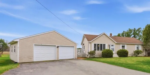 $369,500 | 136 Stirling Road, Warren, ME 04864