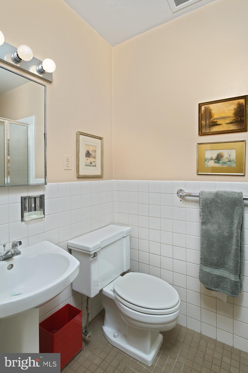 1830 Rittenhouse Square, Unit 8B Philadelphia, PA 19103 - Photo 21 of 23