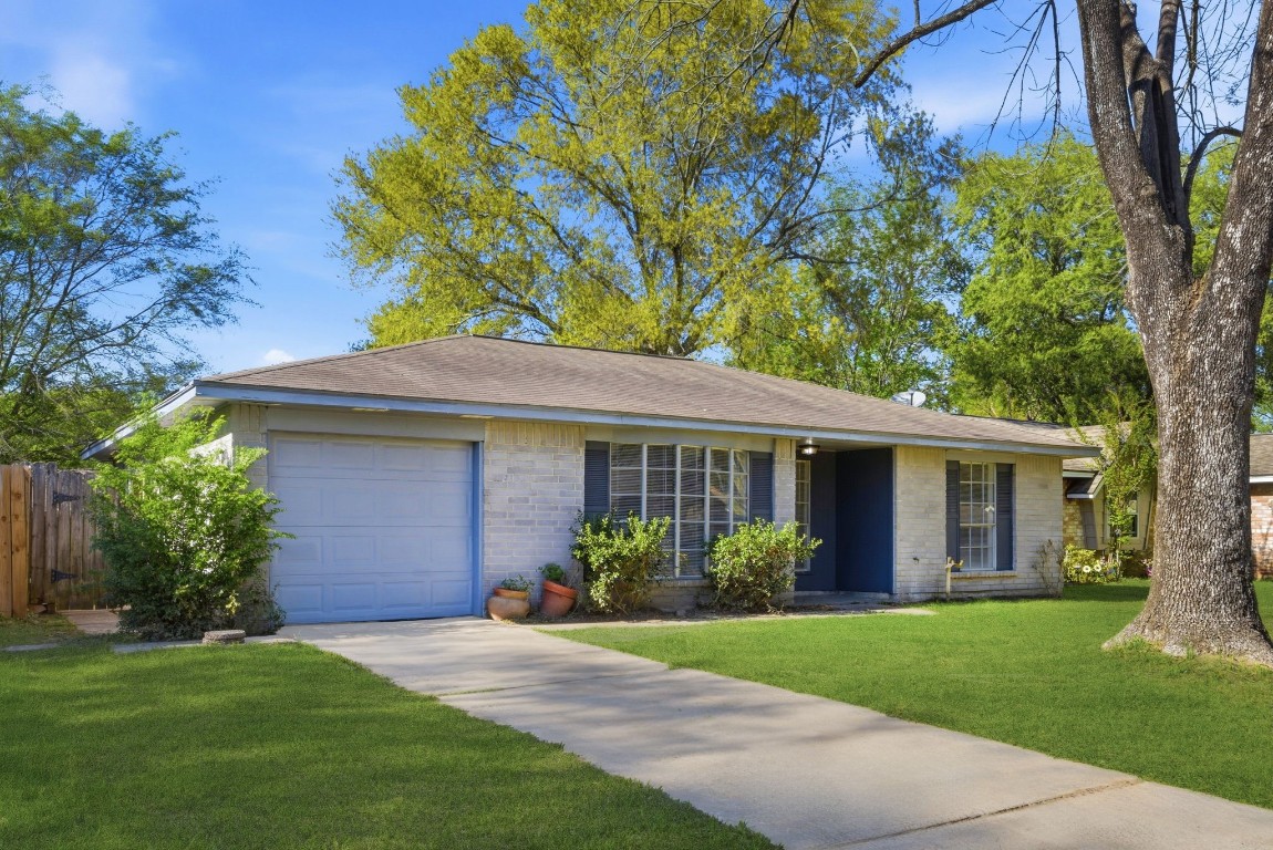 4438 McCleester Drive Spring, TX 77373 - Photo 2 of 15