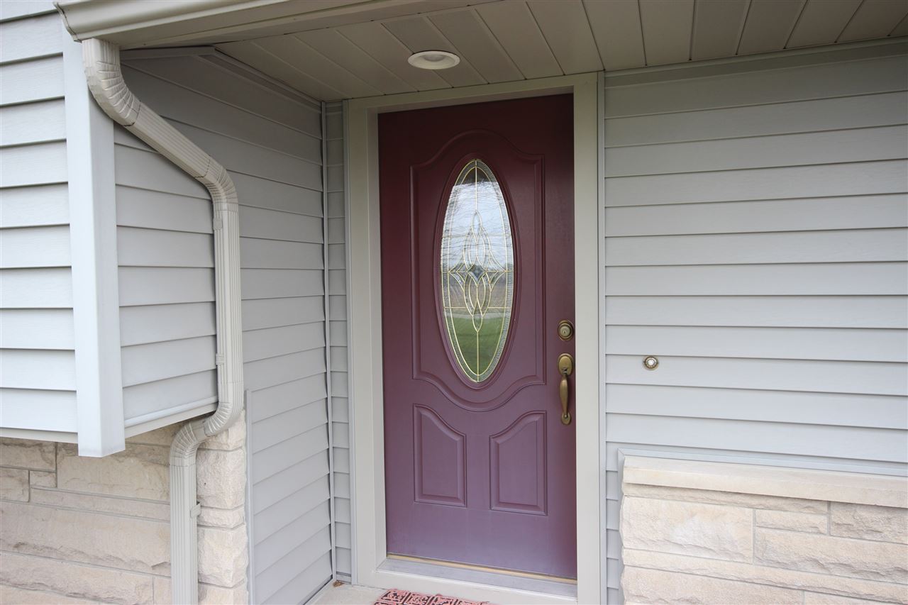 7235 Maples Road Fort Wayne, IN 46816 - Photo 2 of 28