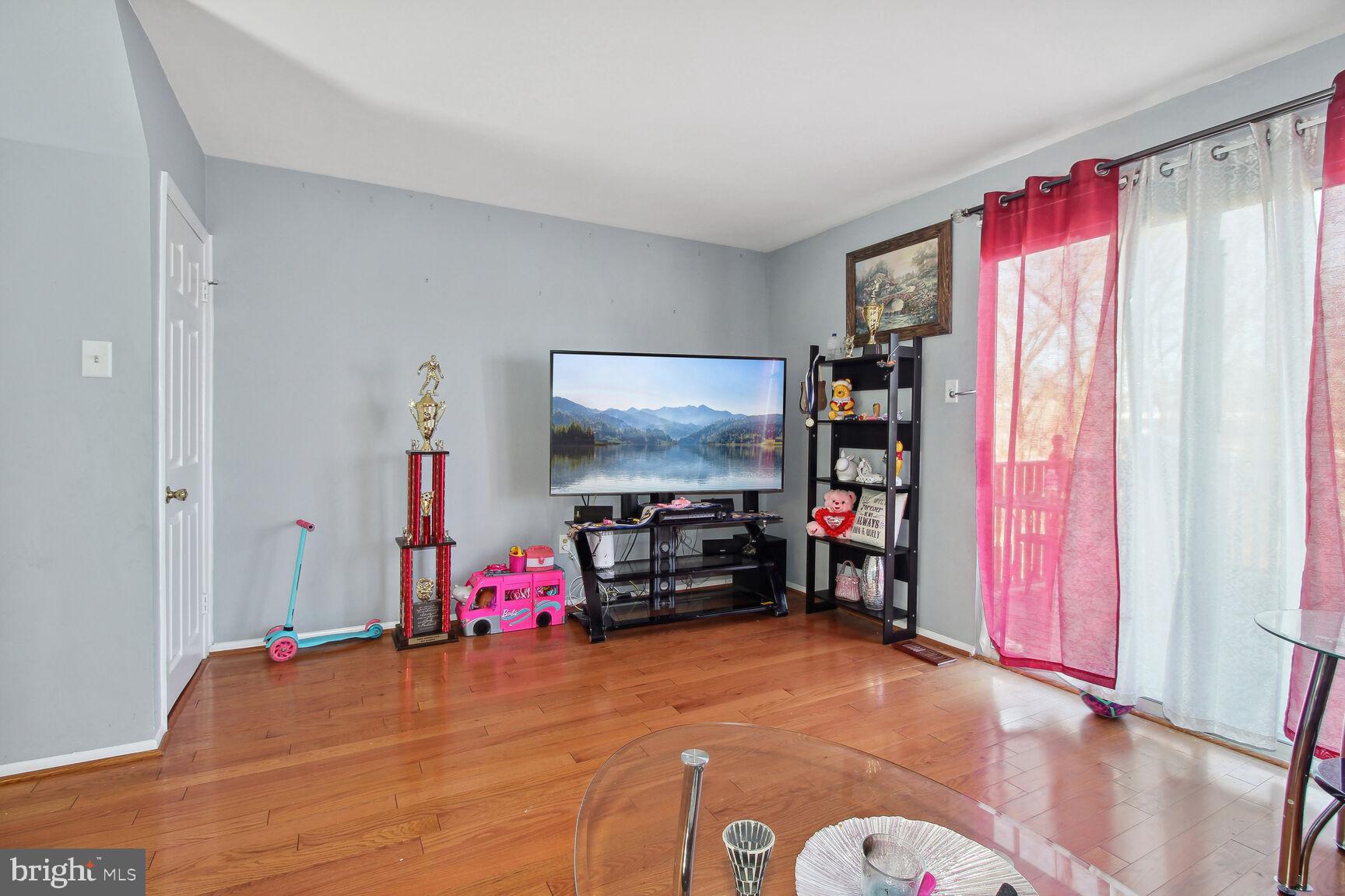 6986 Rockfield Road Windsor Mill, MD 21244 - Photo 8 of 22