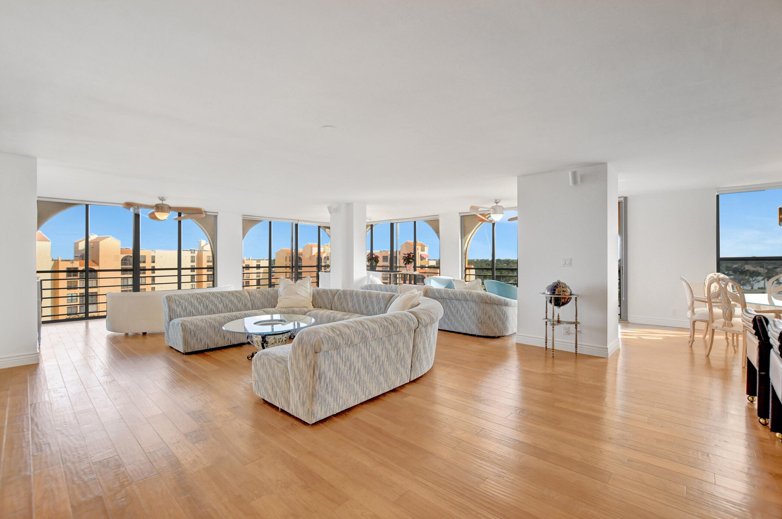 7209 Promenade Drive, Unit 801 Boca Raton, FL 33433 - Photo 2 of 53 living room