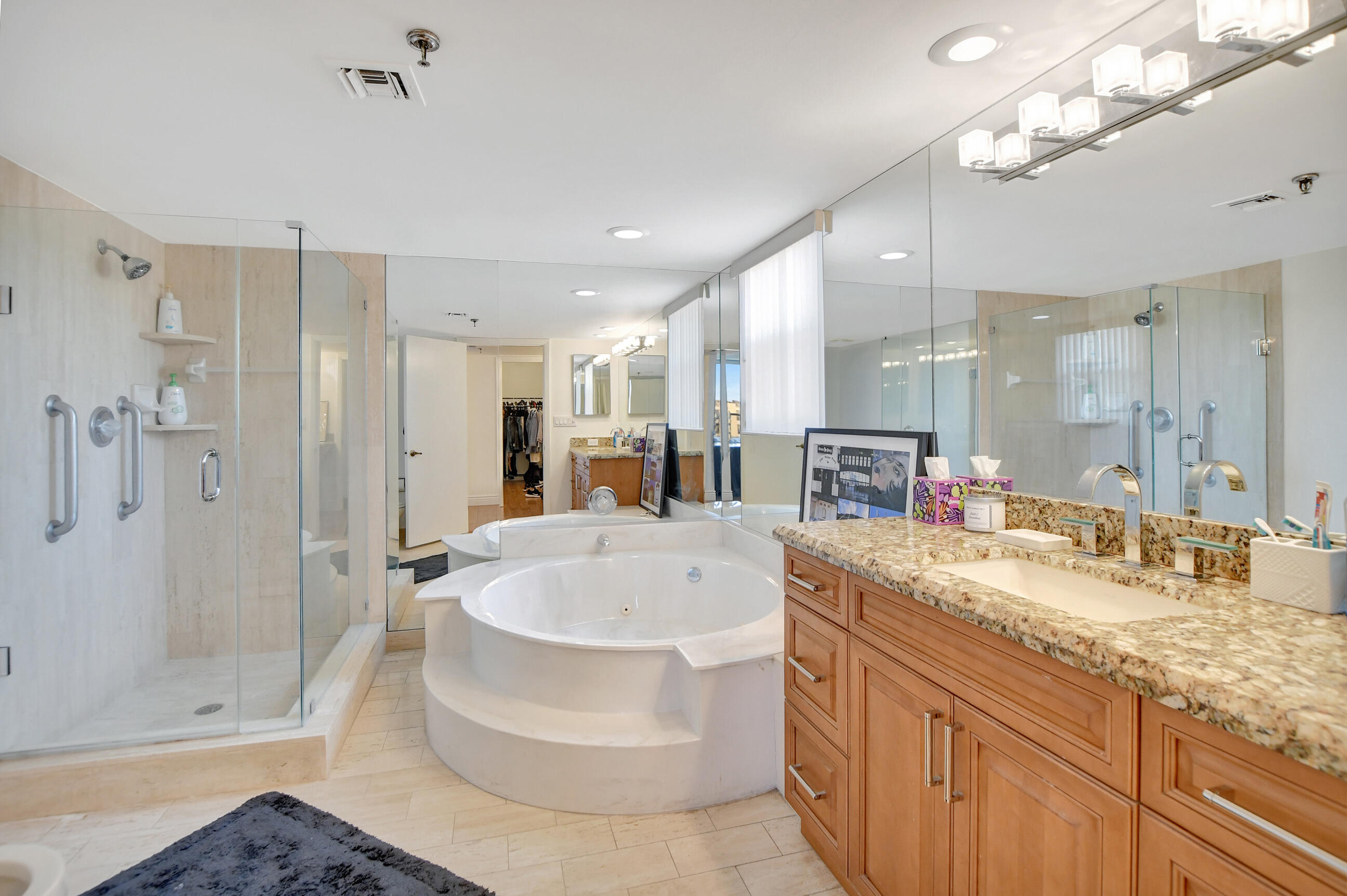 7209 Promenade Drive, Unit 801 Boca Raton, FL 33433 - Photo 25 of 53 master bathroom