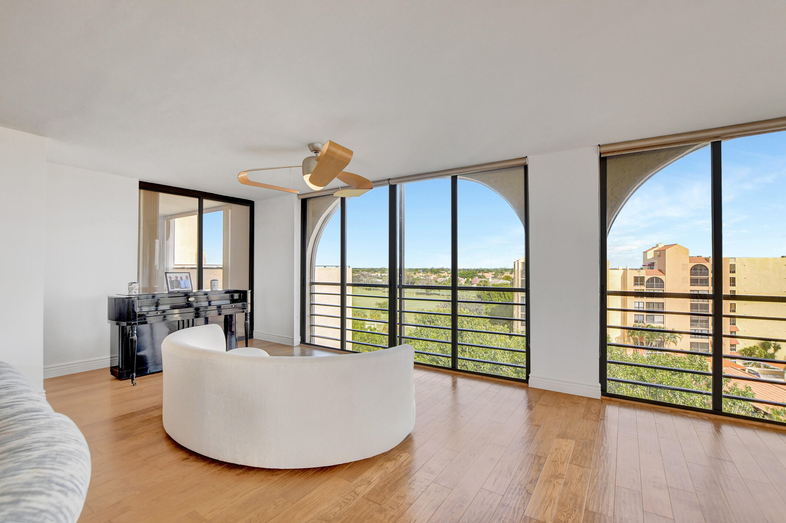 7209 Promenade Drive, Unit 801 Boca Raton, FL 33433 - Photo 3 of 53 living room