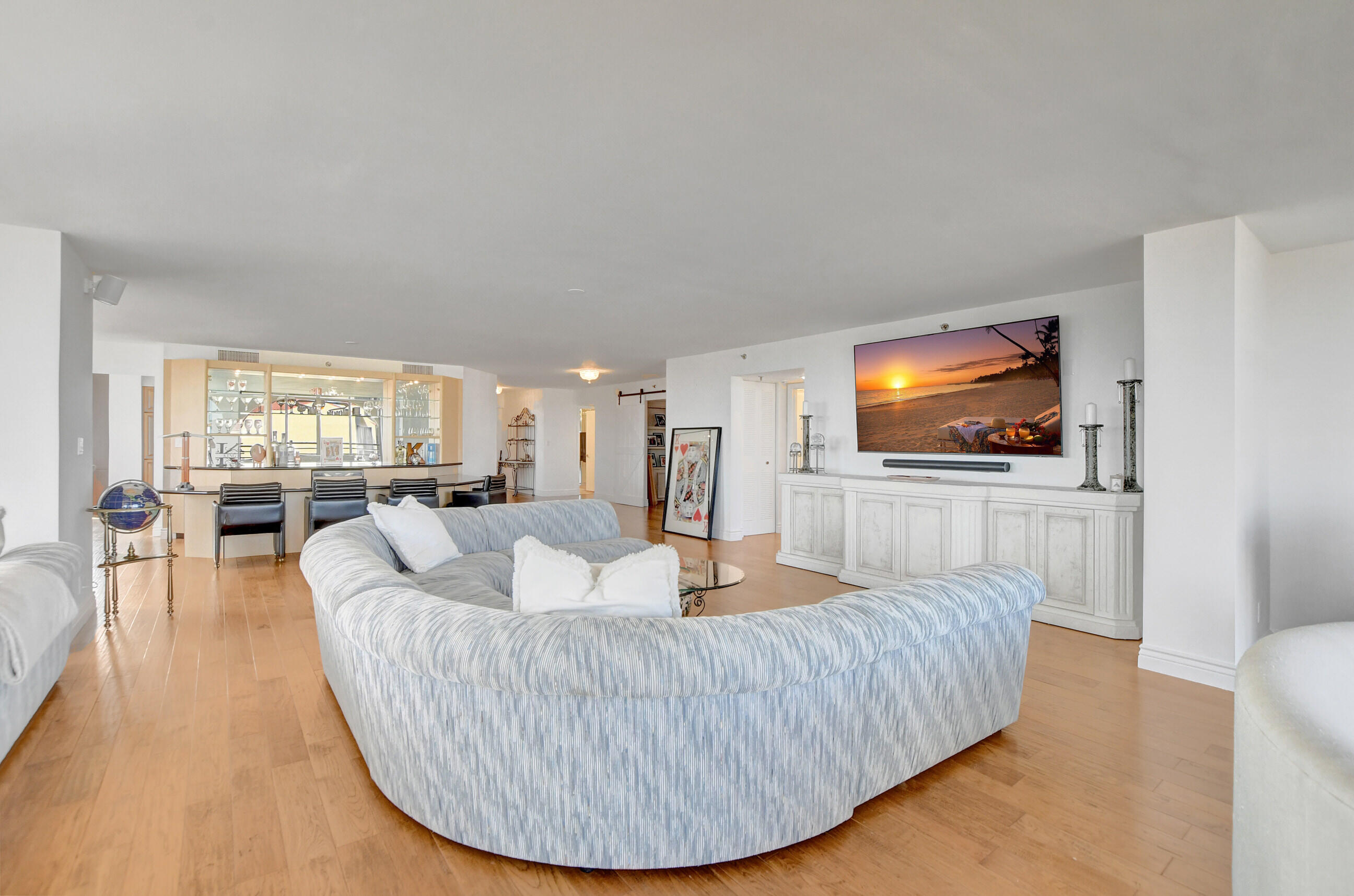 7209 Promenade Drive, Unit 801 Boca Raton, FL 33433 - Photo 8 of 53 living room