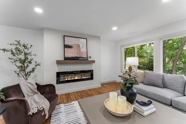 $599,900 | 14300 Orchard Road, Minnetonka, MN 55345