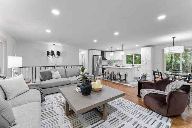 $599,900 | 14300 Orchard Road, Minnetonka, MN 55345