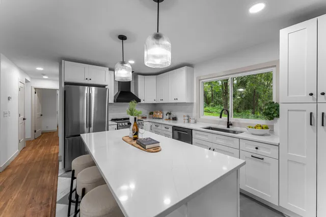 $599,900 | 14300 Orchard Road, Minnetonka, MN 55345