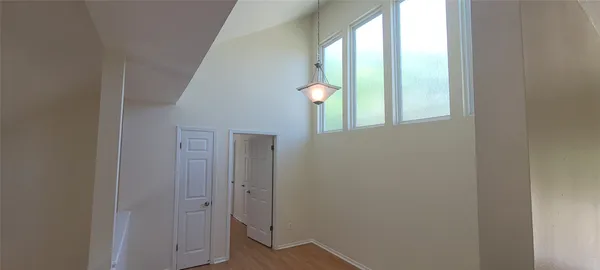 $2,900 | 11302 Meadow Lake Drive, Houston, TX 77077